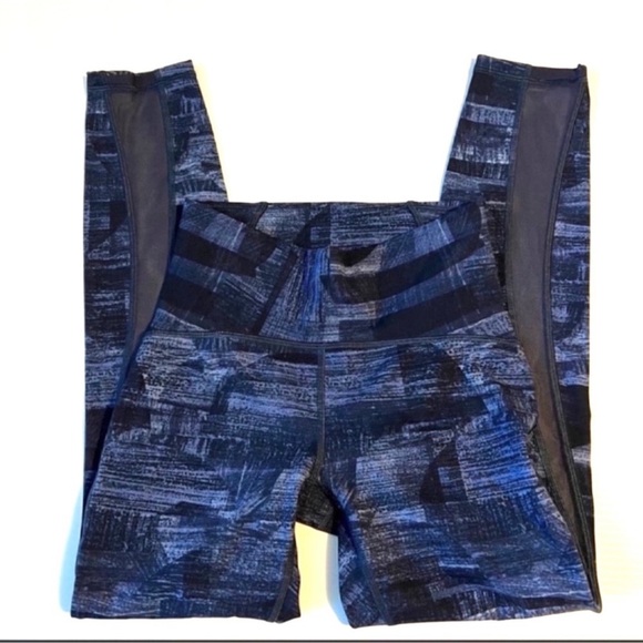 Lululemon Train Times 7/8 Leggings - Picture 4 of 7